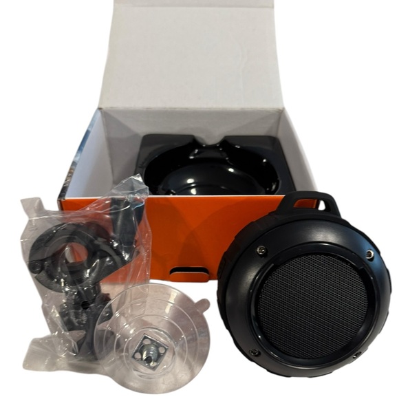 NIB Kunodi Black F4 Wireless Waterproof Speaker - Picture 4 of 8